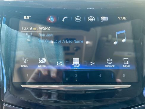 Used 2019 Cadillac Escalade Luxury RWD image 19