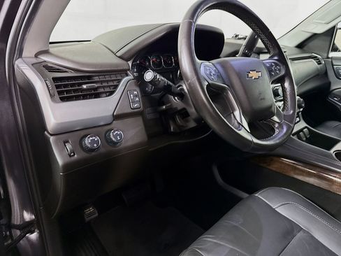 Used 2018 Chevrolet Tahoe LT AWD/4WD image 9