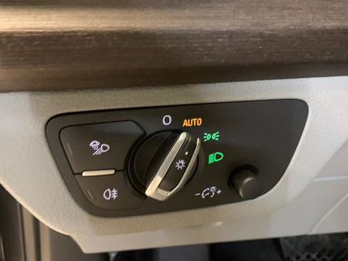 Used 2022 Audi Q5 2.0T Premium image 20