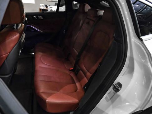 Used 2020 BMW X6 xDrive40i w/ Executive Package AWD/4WD image 38