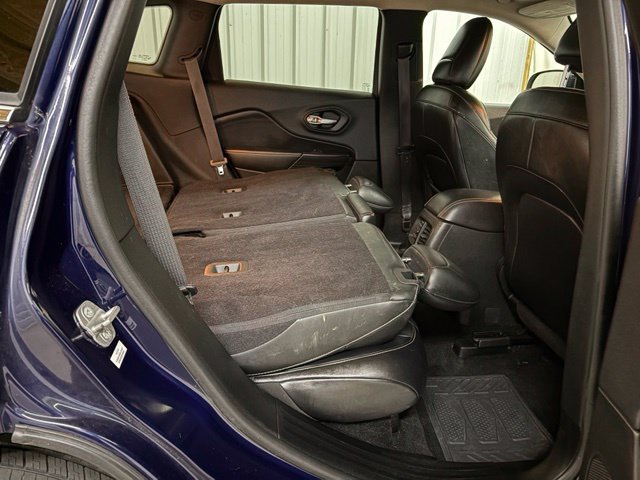 Used 2014 Jeep Cherokee Limited AWD/4WD image 16