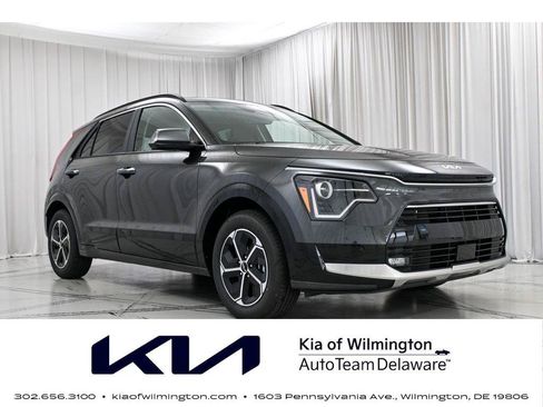 New 2026 Kia Niro FWD image 1