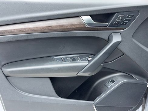 Used 2022 Audi Q5 2.0T Premium image 39