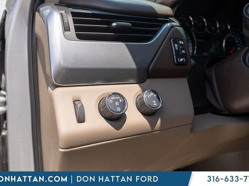Used 2018 Chevrolet Tahoe Premier AWD/4WD image 18