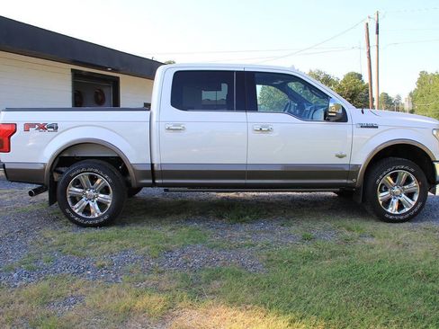 Used 2018 Ford F150 King Ranch w/ Equipment Group 601A Luxury AWD/4WD image 9