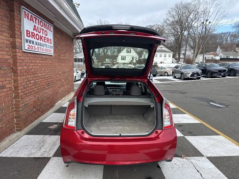 Used 2015 Toyota Prius Two image 31