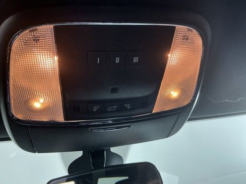 Used 2021 Jeep Grand Cherokee Laredo X image 35