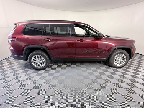 New 2026 Jeep Grand Cherokee L Laredo image 8