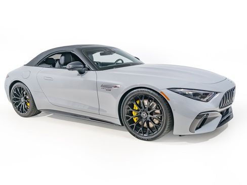 Used 2022 Mercedes-Benz SL 63 AMG 4MATIC image 11