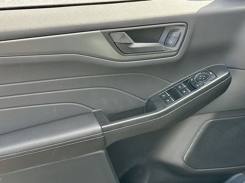 New 2026 Ford Escape Active image 12