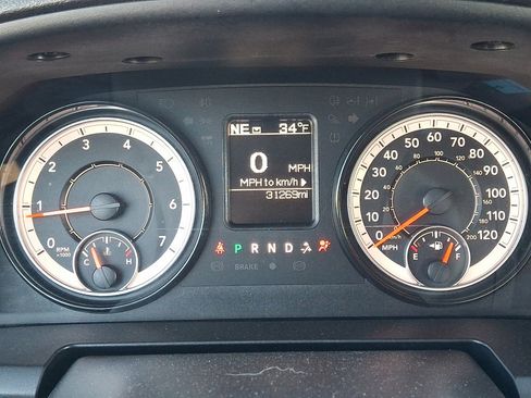 Certified 2024 RAM 1500 Classic SLT image 26