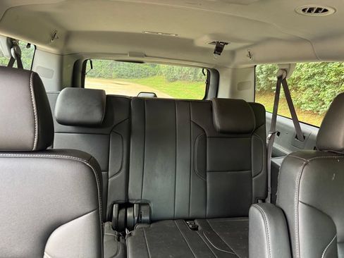 Used 2017 Chevrolet Suburban LT AWD/4WD image 33