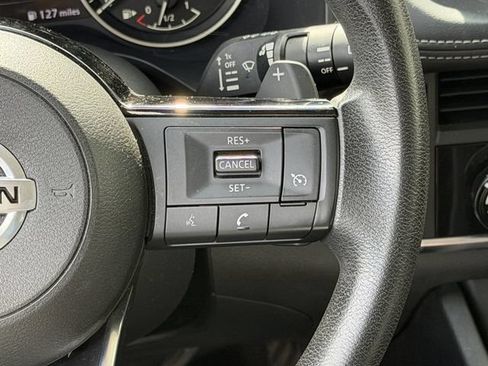 Used 2021 Nissan Rogue S FWD image 16