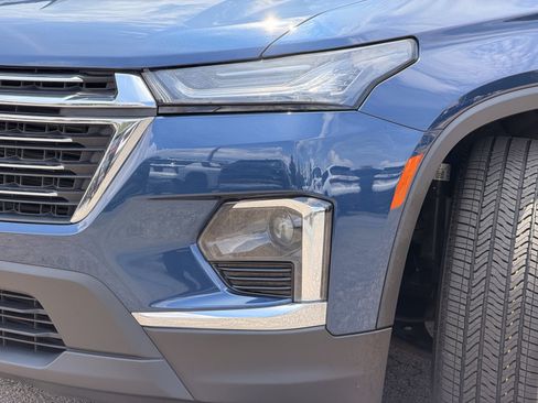 Used 2023 Chevrolet Traverse LT AWD/4WD image 8