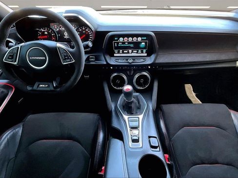 Used 2018 Chevrolet Camaro ZL1 RWD image 8