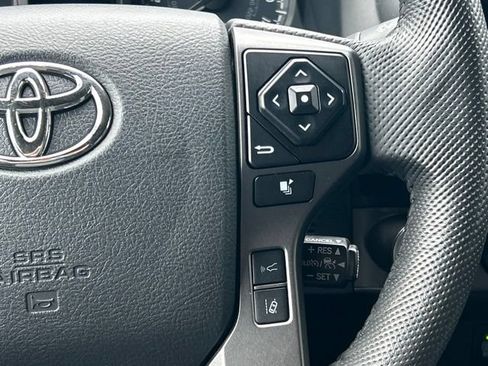 Certified 2023 Toyota Tacoma TRD Off-Road w/ Technology Package AWD/4WD image 50