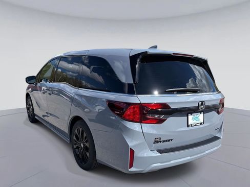New 2026 Honda Odyssey Sport-L image 6