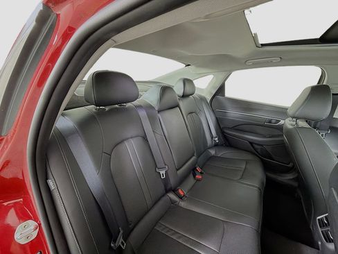 Used 2021 Hyundai Sonata Limited FWD image 28
