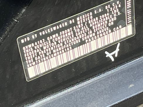 Used 2025 Volkswagen Jetta SE image 31