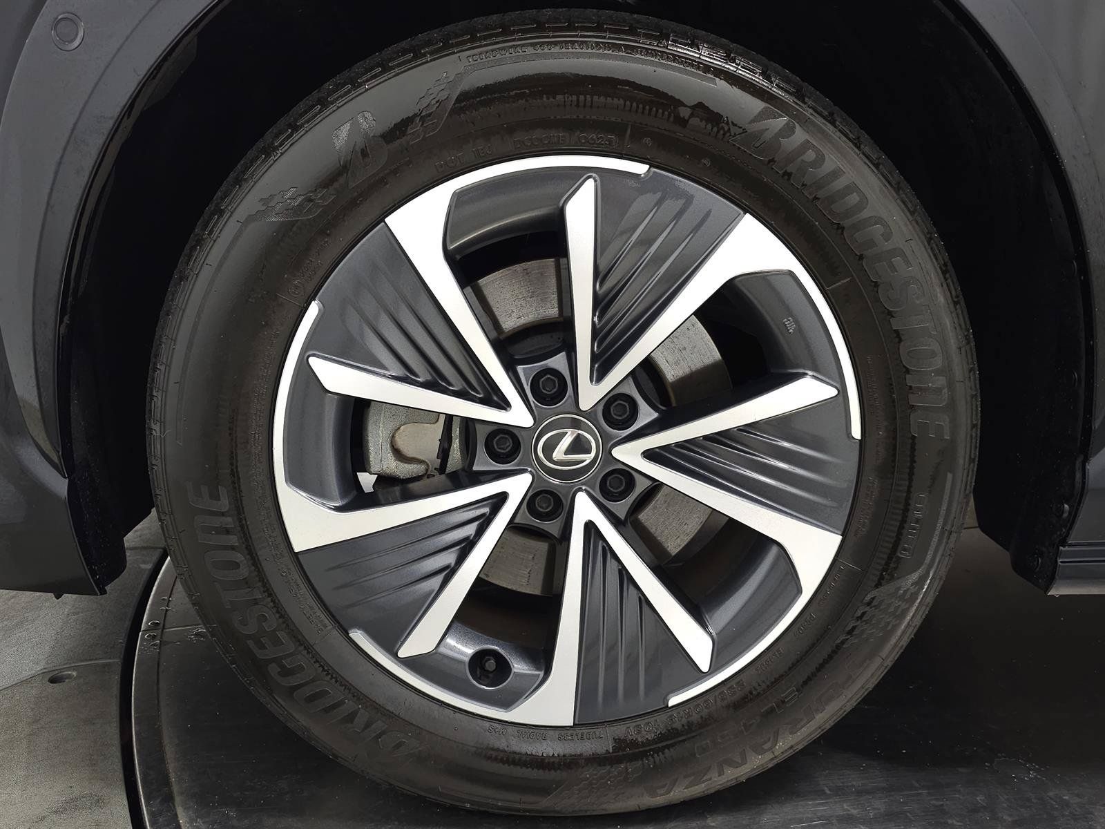 Certified 2023 Lexus RZ 450e Premium w/ Technology Package AWD/4WD image 13