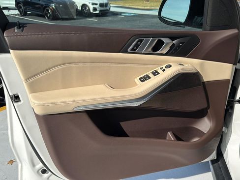 Used 2019 BMW X5 xDrive40i image 14