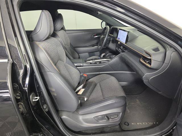 Certified 2023 Toyota Crown w/ Carpet Mat Package (TMS) AWD/4WD image 34