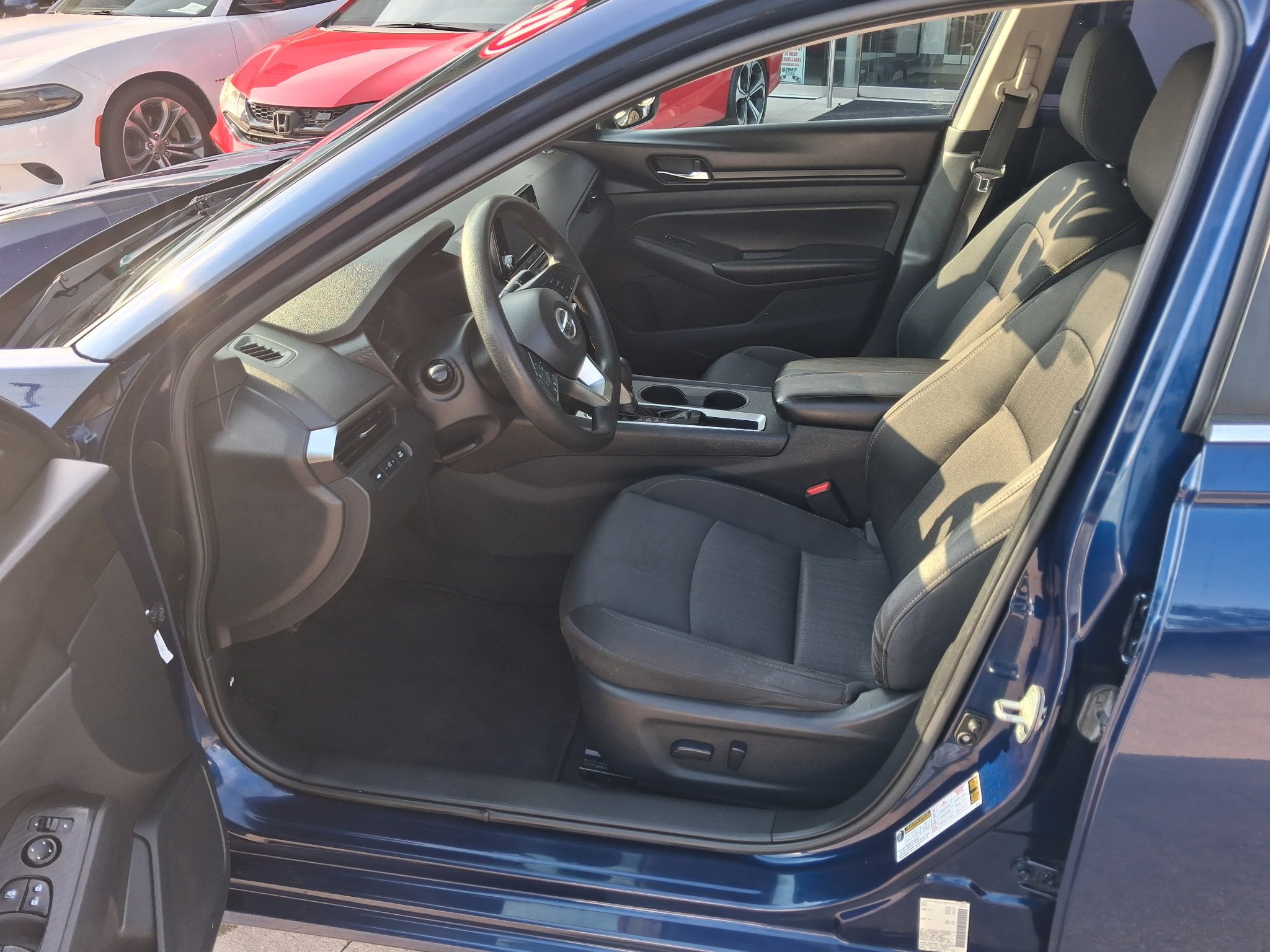 Used 2021 Nissan Altima 2.5 S w/ Driver Assist Package FWD image 4