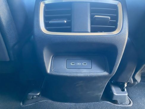 Used 2025 Acura RDX w/Technology Package image 29