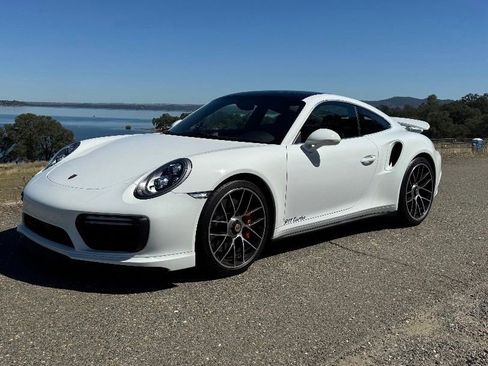 Used 2019 Porsche 911 Turbo AWD/4WD image 9
