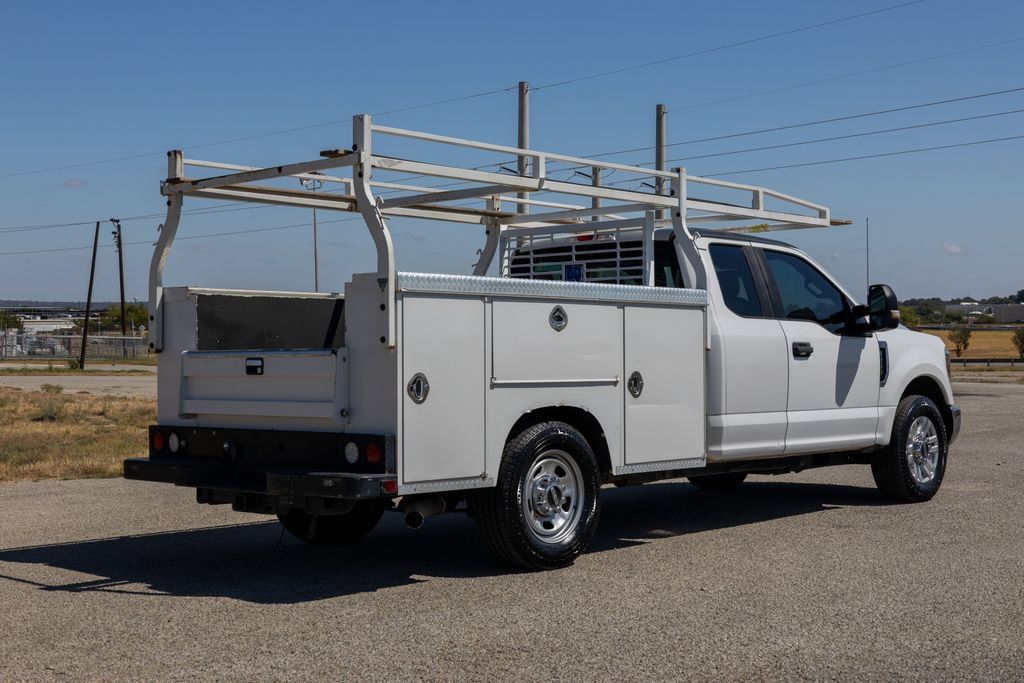 Used 2019 Ford F250 XL w/ STX Appearance Package RWD image 7