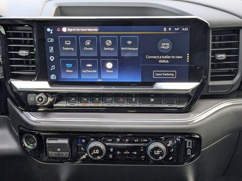 Certified 2025 Chevrolet Silverado 1500 High Country w/ High Country Premium Package AWD/4WD image 22
