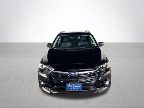 Certified 2024 Subaru Crosstrek 2.0i Premium image 3