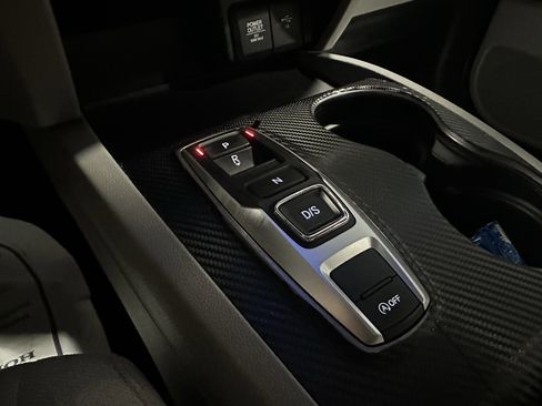 Used 2021 Honda Pilot LX image 13