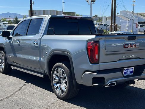 Used 2025 GMC Sierra 1500 Denali AWD/4WD image 8