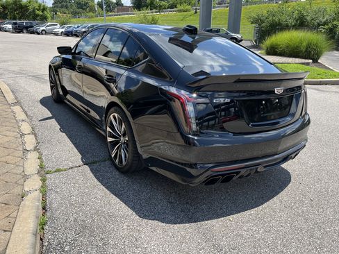 Used 2026 Cadillac CT5 V Blackwing w/ Carbon Fiber 2 Package RWD image 4