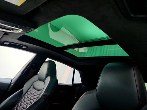 Used 2022 Audi RS Q8 w/ Luxury Package image 13