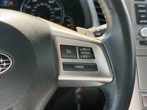 Used 2014 Subaru Outback 2.5i Limited w/ Moonroof Package AWD/4WD image 33