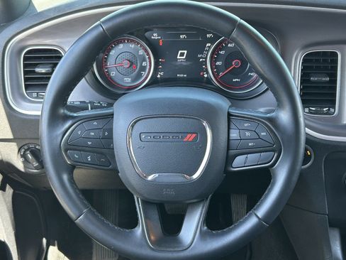Used 2022 Dodge Charger SXT w/ Driver Convenience Group RWD image 20