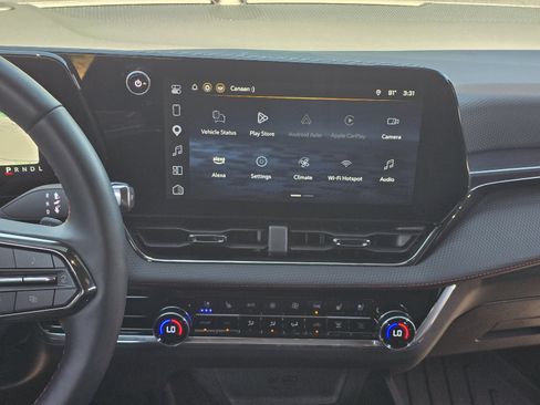 Used 2025 Chevrolet Equinox RS w/ Safety and Technology Package AWD/4WD image 15
