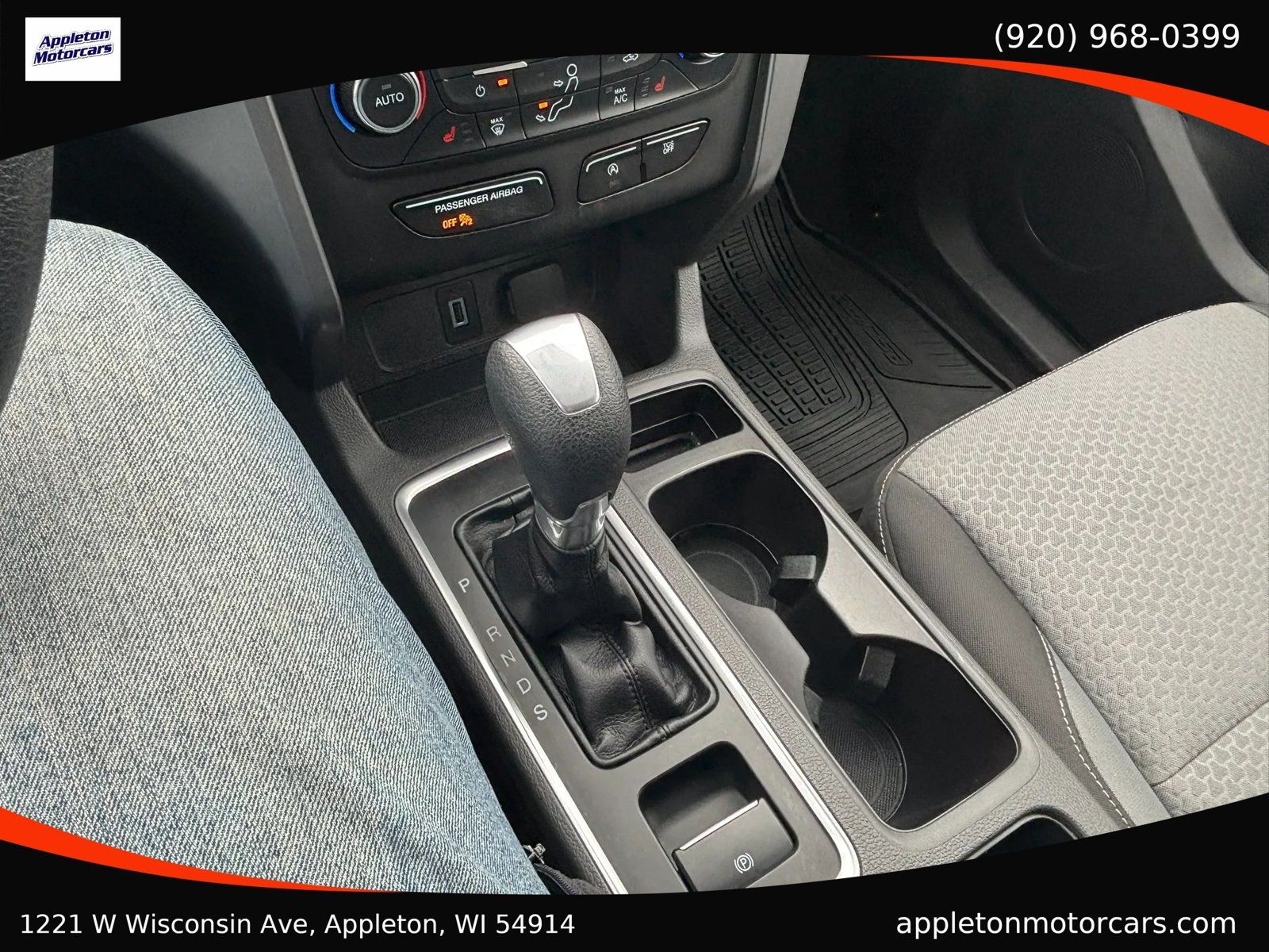 Used 2017 Ford Escape SE w/ Equipment Group 201A AWD/4WD image 25