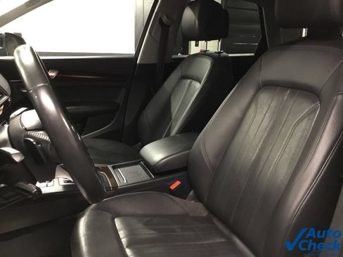 Used 2019 Audi Q5 2.0T Premium Plus w/ Premium Plus Package AWD/4WD image 24