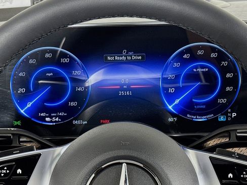 Certified 2023 Mercedes-Benz EQE 350+ 4MATIC Sedan w/ Exclusive Trim Package image 19