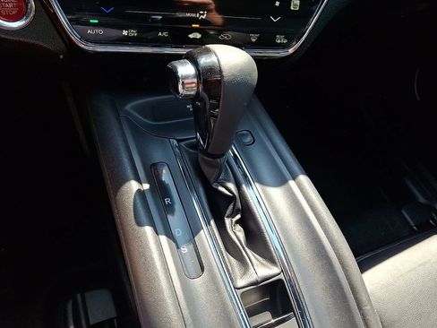 Used 2018 Honda HR-V EX-L image 17
