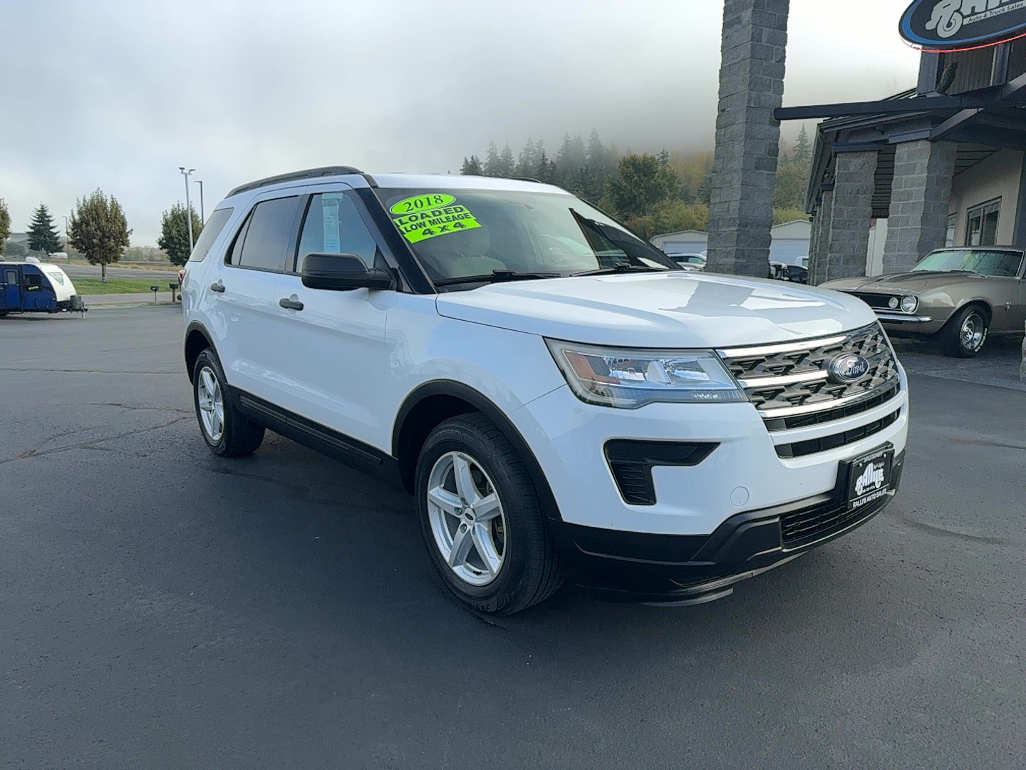 Used 2018 Ford Explorer 4WD image 3
