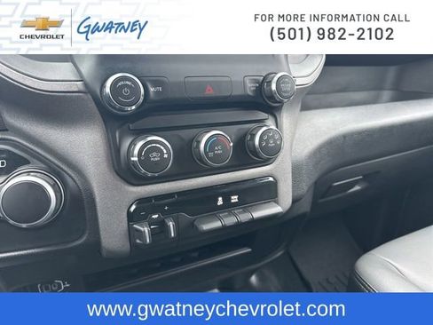 Used 2024 RAM 2500 Tradesman w/ Chrome Appearance Group image 20