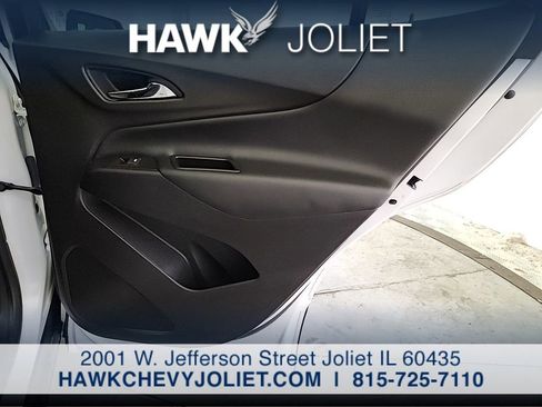Used 2024 Chevrolet Equinox LT AWD/4WD image 25