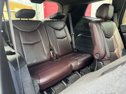 Used 2020 Cadillac XT6 Premium Luxury image 21