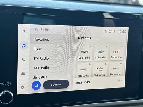 Certified 2025 Toyota Camry LE image 21