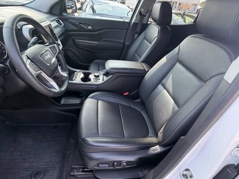 Used 2023 GMC Acadia SLT w/ Elevation Edition FWD image 24