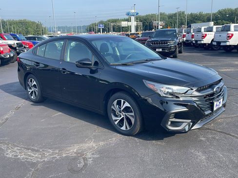Used 2025 Subaru Legacy Premium AWD/4WD image 7